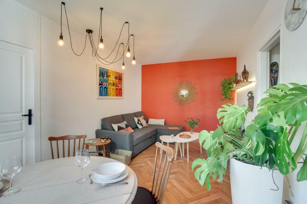 Ferienwohnung Votre Escale - Le Globe Trotteur Niort Exterior foto